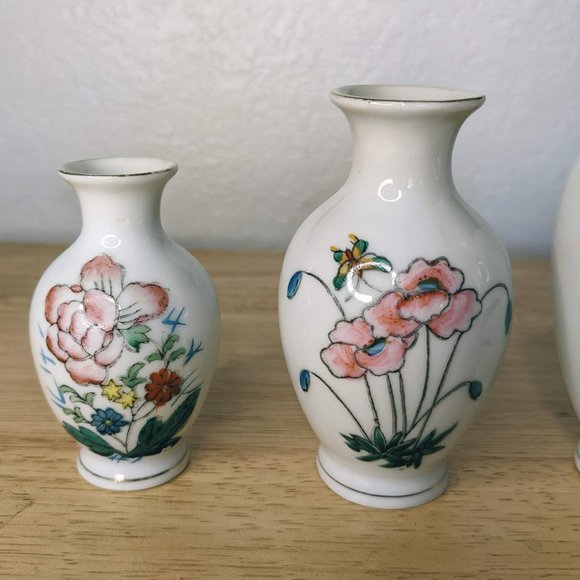Vintage Tiny Vases Set of 3 - Picture 3 of 5